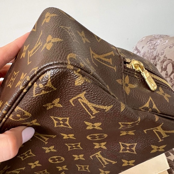 Authentic Louis Vuitton Trouse 28 - Picture 4 of 4